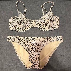 Xhilaration target printed bathing suit!